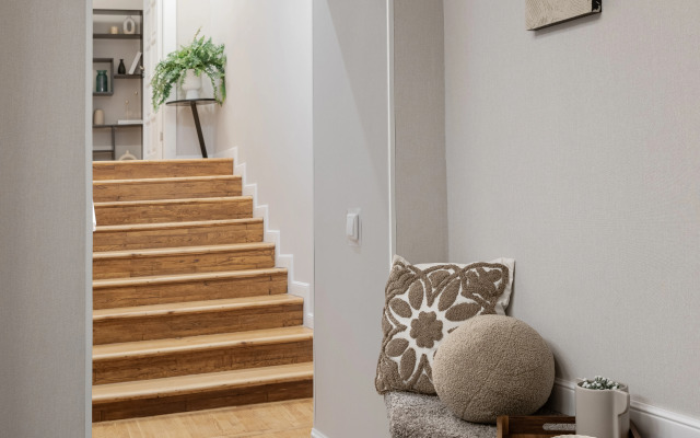 Квартира GM Apartments Четырехкомнатные с двумя санузлами