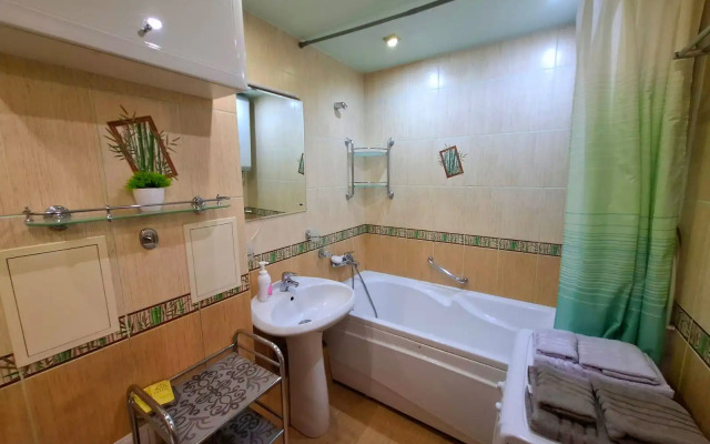 Uyutnaya kvartira v tsentre goroda Flat
