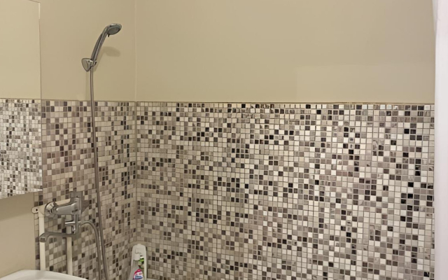 Uyutnaya Odnokomnatnaya S 5 Spalnymi Mestami Flat