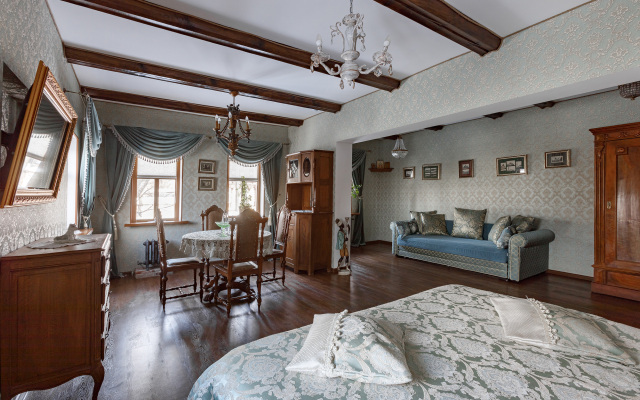 Отель Империал