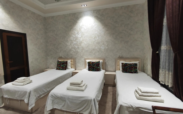 Suzani Samarkand Hostel