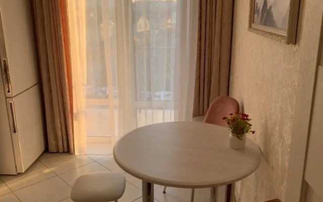 Na Vtoroy Beregovoy Linii Apartments