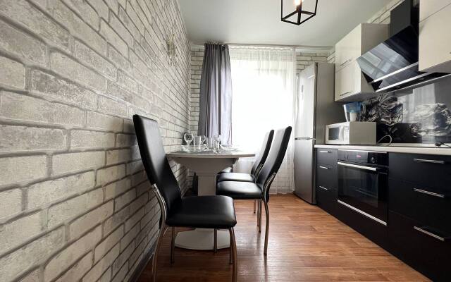 Квартира Трехкомнатная Юбилейная 79