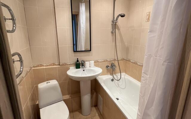 Tikhiy uyut v tsentre Flat