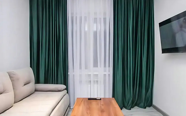 Апартаменты на 30 Лет Победы 42к1