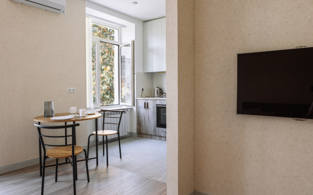 KeyGo #0027, 2 Bedroom, Near The Opera House Apartments