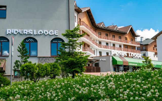 Riders Lodge Hotel