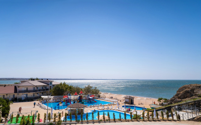 Курортный отель АзовЛенд