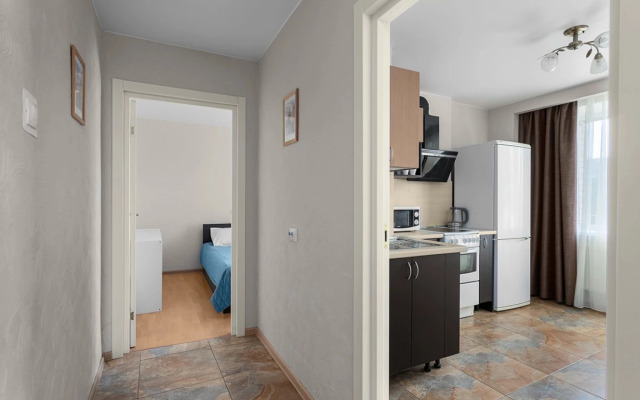 Na Prospekte Nauki Apartament