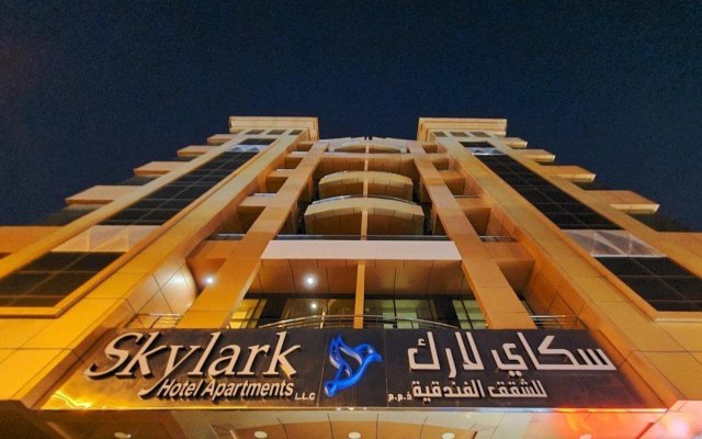 Skylark Hotel Apartments Hotel