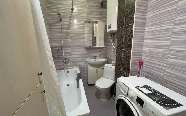 2-Kh Komnatnaya V Tsentralnom Rayone Sochi Flat
