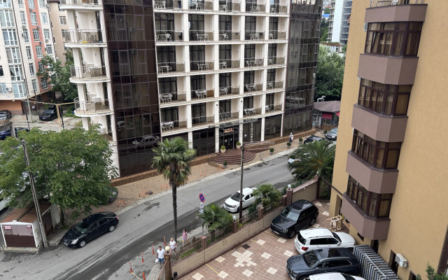 Zhk "poseydon" 836. Mamayka. Dvukhkomnatnaya S Balkonom (Trustcontrol) Flat