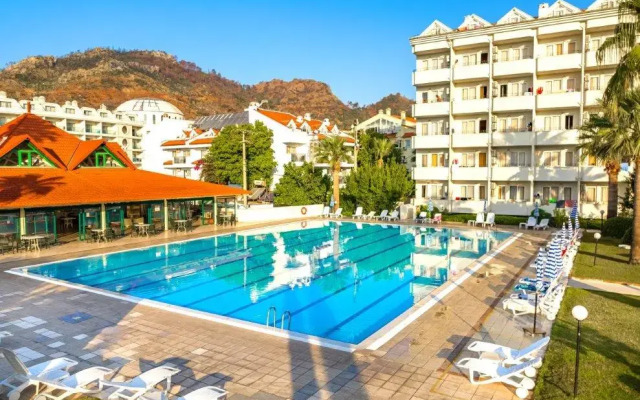 Pineta Club Hotel - All Inclusive