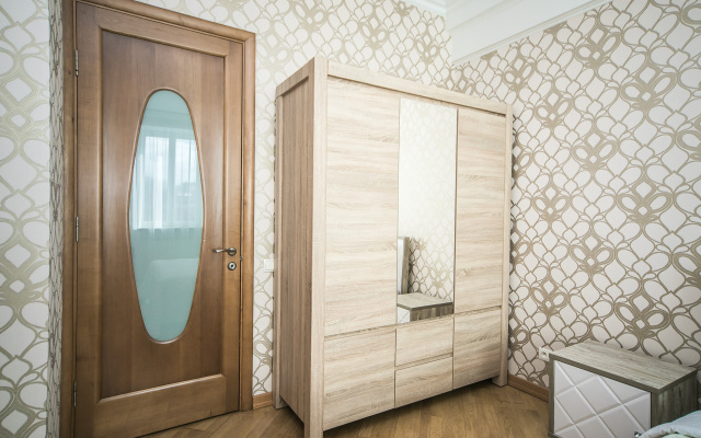 3-room on 2 International Street City Center  Apartments