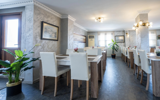 Valide Hotel