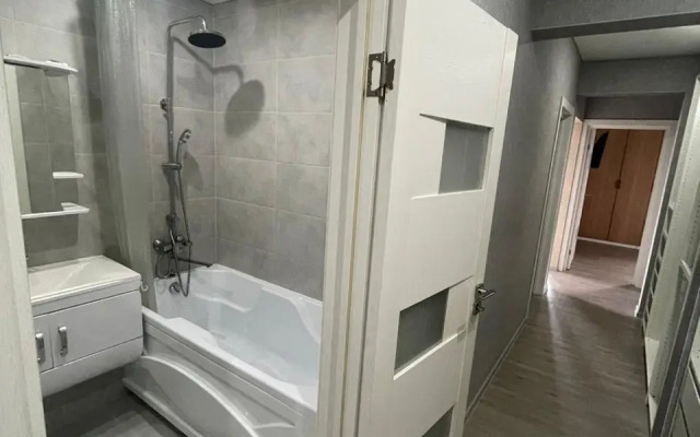 4 Apartments