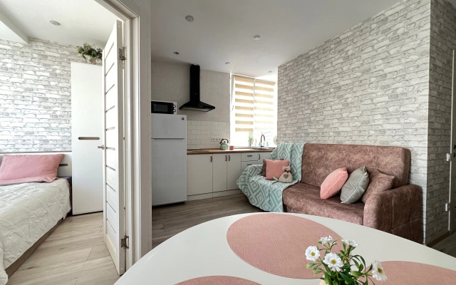 V 100 m ot Morya Centralnoy Sochi Flat