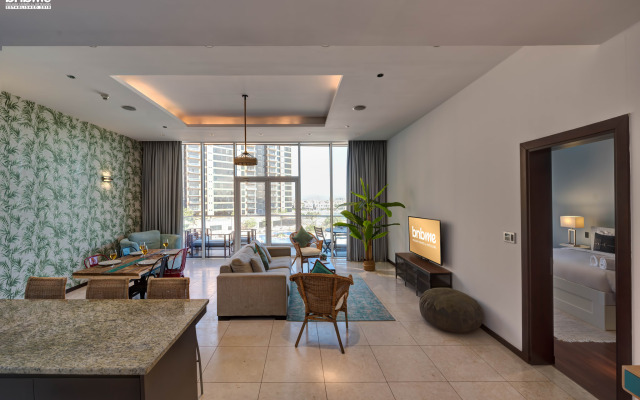 bnbmehomes | Pvt Beach, Infinity Pool @ Andaaz-204 Apartments