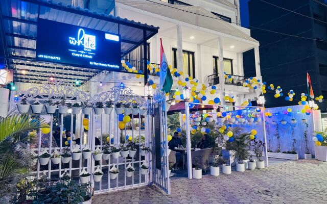 Imperial park by stay breezy Hotel