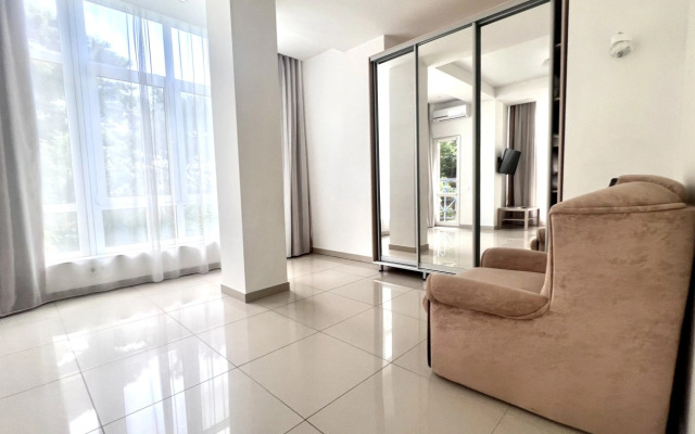 ZHK Kosmos na Avrore Apartments 2