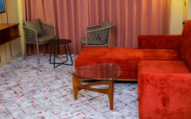 King Jada Apartments & Hotel