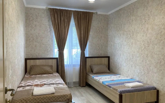 Частный дом 284 на переулке Сиреневом