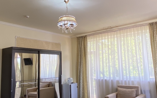 Nika Hotel