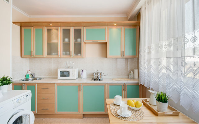 Апартаменты с 3 спальнями Oрехово (Дом у Парка)