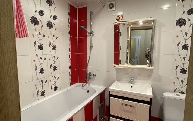 Na Narodnoy 52 Flat