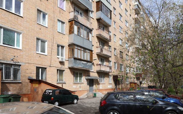 Na Voroshilova Apartments