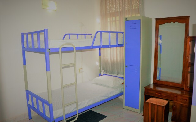 EOS Hostel