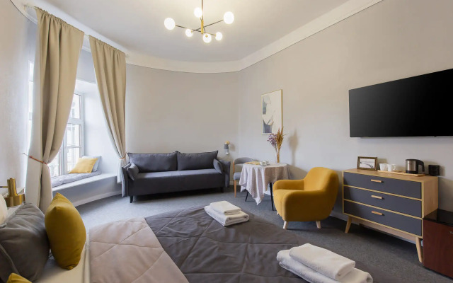Lopatin Nevsky 100 Hotel