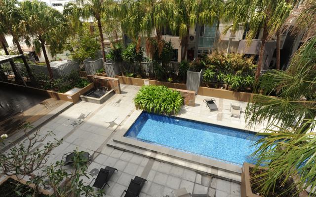 Surfers Paradise Three Bedroom With Pool and Spa Access