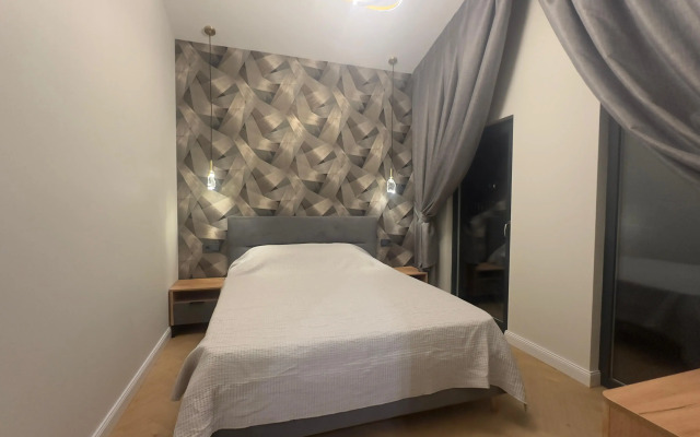 Частный дом у озера