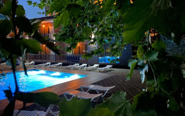 Gora Tsarya Bagrata Hotel 