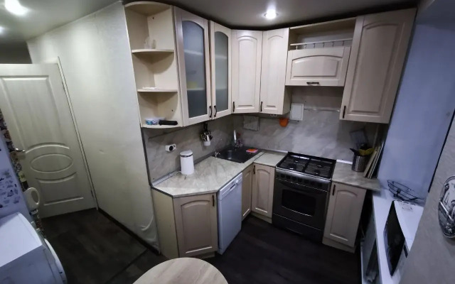 Aleksandra Nevskogo 27 Apartments
