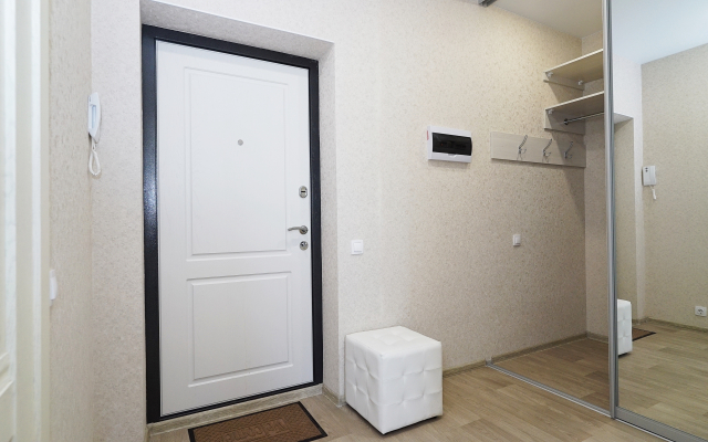 Na Ulitse Novatorov 8B Flat