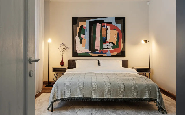 Sherl Private house