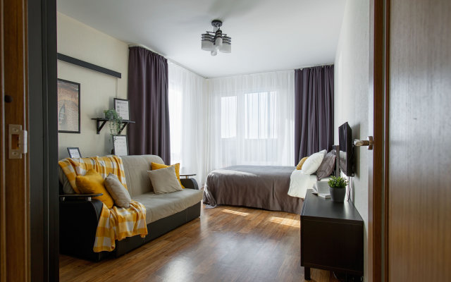 Merino Home Yellow Apartments