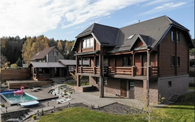 Частный дом Розовый фламинго