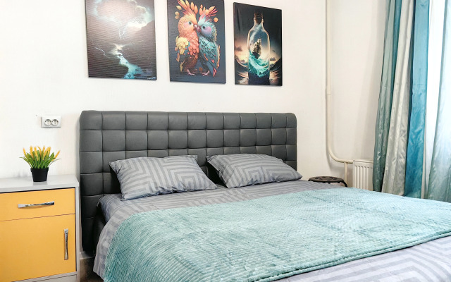 Апартаменты Евро Двушка Дельфины Попугаи