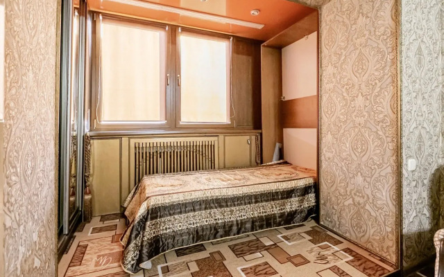 Na Zerkalnom Apartments