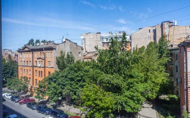 S restoranami i laundzh-zonoy v kholle Apartments