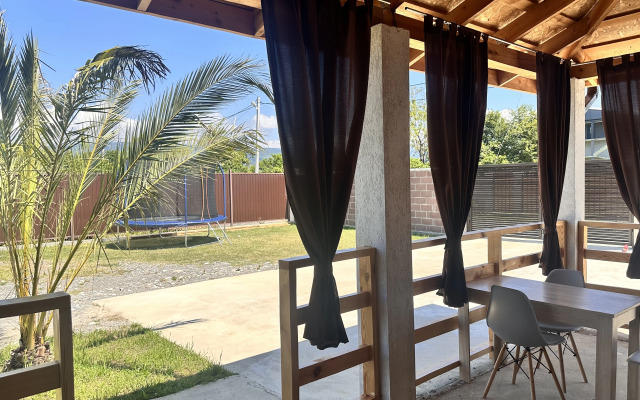 Aqua Resort Guest House