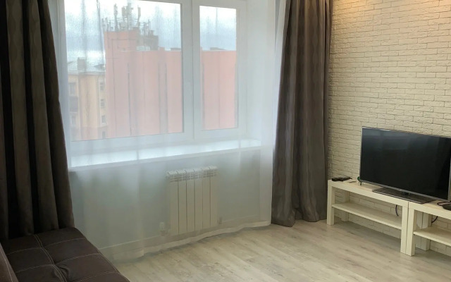 Na Ulitse Pobedy, 21a Flat