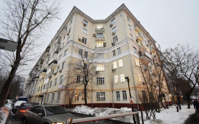 Na ulitse Nizhnyaya Syromyatnicheskaya Apartments