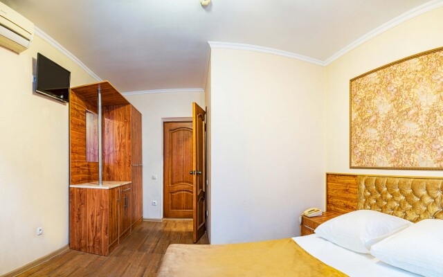 Nelli Resort Hotel