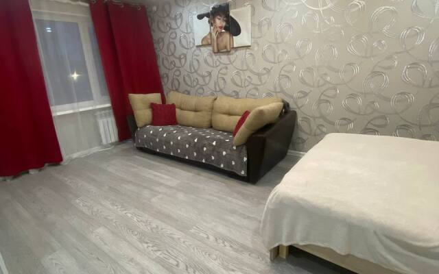 Na Ulitse Belova 12 Flat