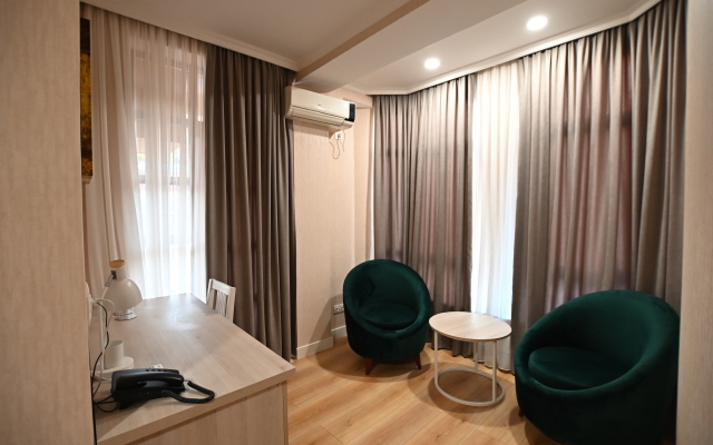 Hotel Well Inn