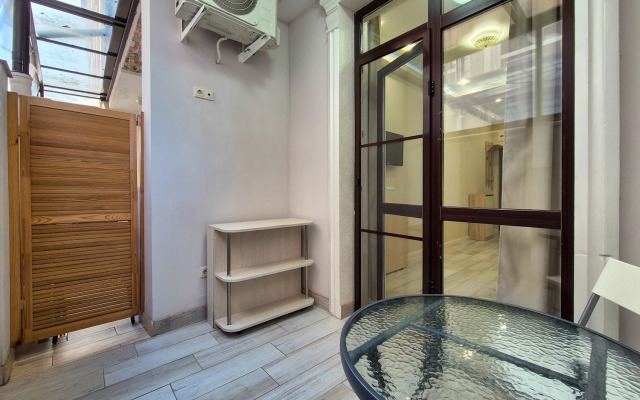 Квартира на улице Нижнеимеретинской 143